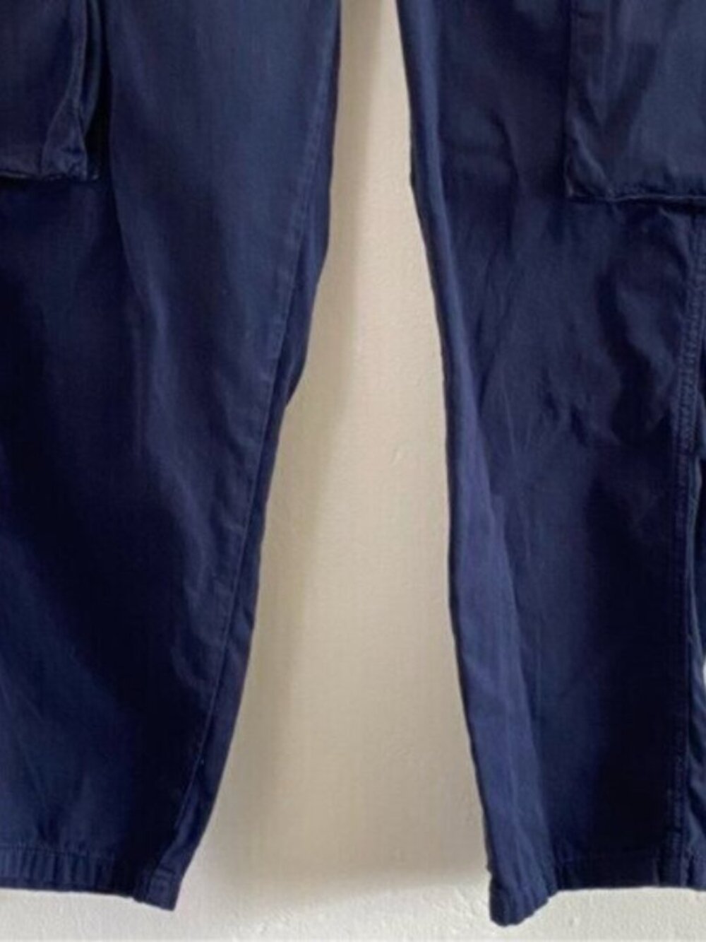 FRAME Denim Utility Cargo Flat Front Pants 26 Navy Blue Cotton Straight Leg $278 - Picture 6 of 10